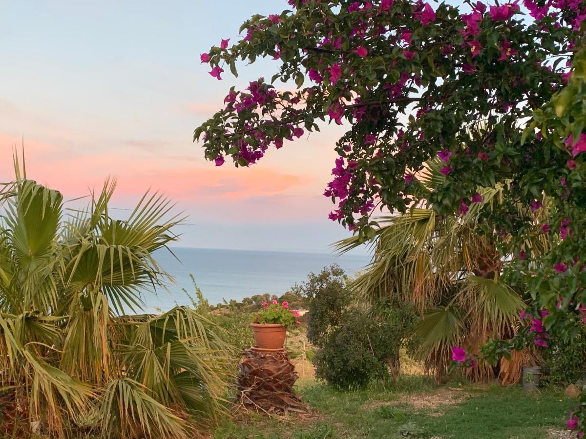 B&B Villa Sveva Rocca Imperiale Ngoại thất bức ảnh